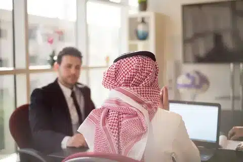 معقب التامينات الاجتماعية – إنجاز معاملاتك بسرعة واحترافية!